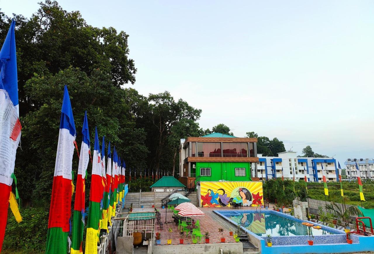 Green Vista Resort Chālsa Exterior photo